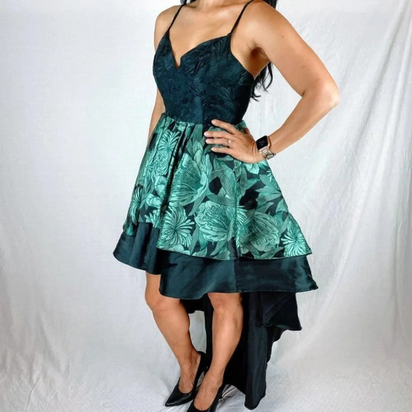Christian Pellizzari Green Mixed Media High-Low Gown $1135 - Picture 6 of 12